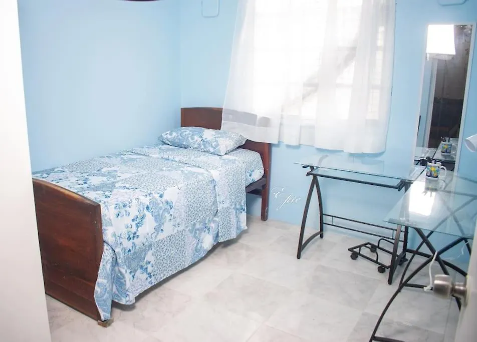 Prázdninový dům Charming Bungalow Minutes From Brandon'S Beach Bridgetown Barbados